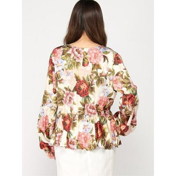 GUESS Women’s Size XL Floral Print Wrap Blouse Designer Fashion Chiffon - Picture 4 of 14